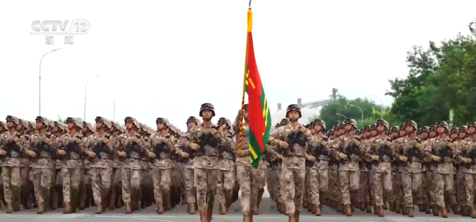 阅兵方队训练视频_阅兵高颜值方队大揭秘_